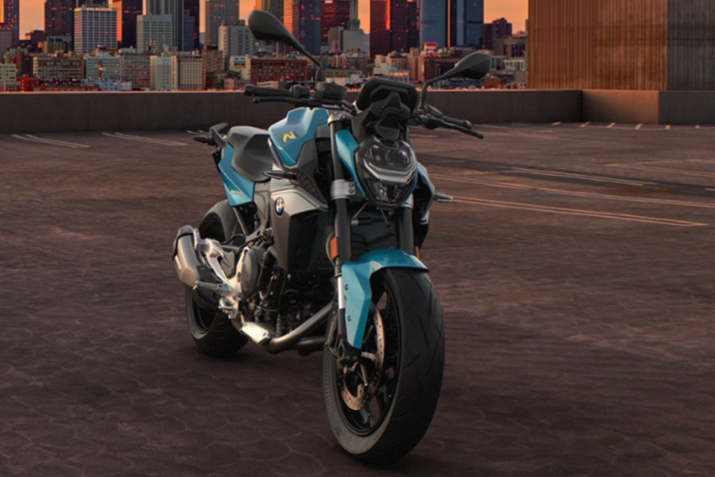 BMW F 900 R 2025: More Power, More Style, More Fun!