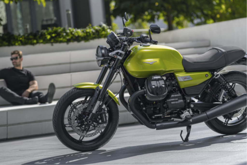 The Comeback of the Moto Guzzi V7 Sport: A Modernized Legend