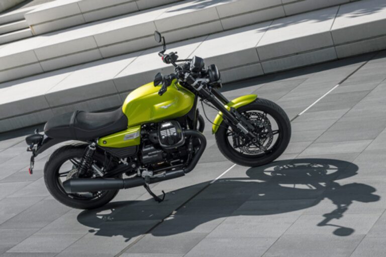 Moto Guzzi V7 Sport 2025: The Comeback of a Legend!