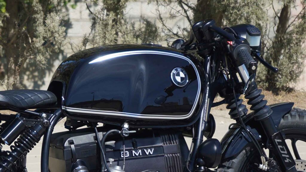 discover the unique charm of the bmw r65 bobber, a stylishly modified classic motorcycle that combines vintage appeal with modern performance. perfect for enthusiasts seeking a personalized ride.